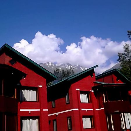 The Pinus Resort Pahalgām Exteriör bild